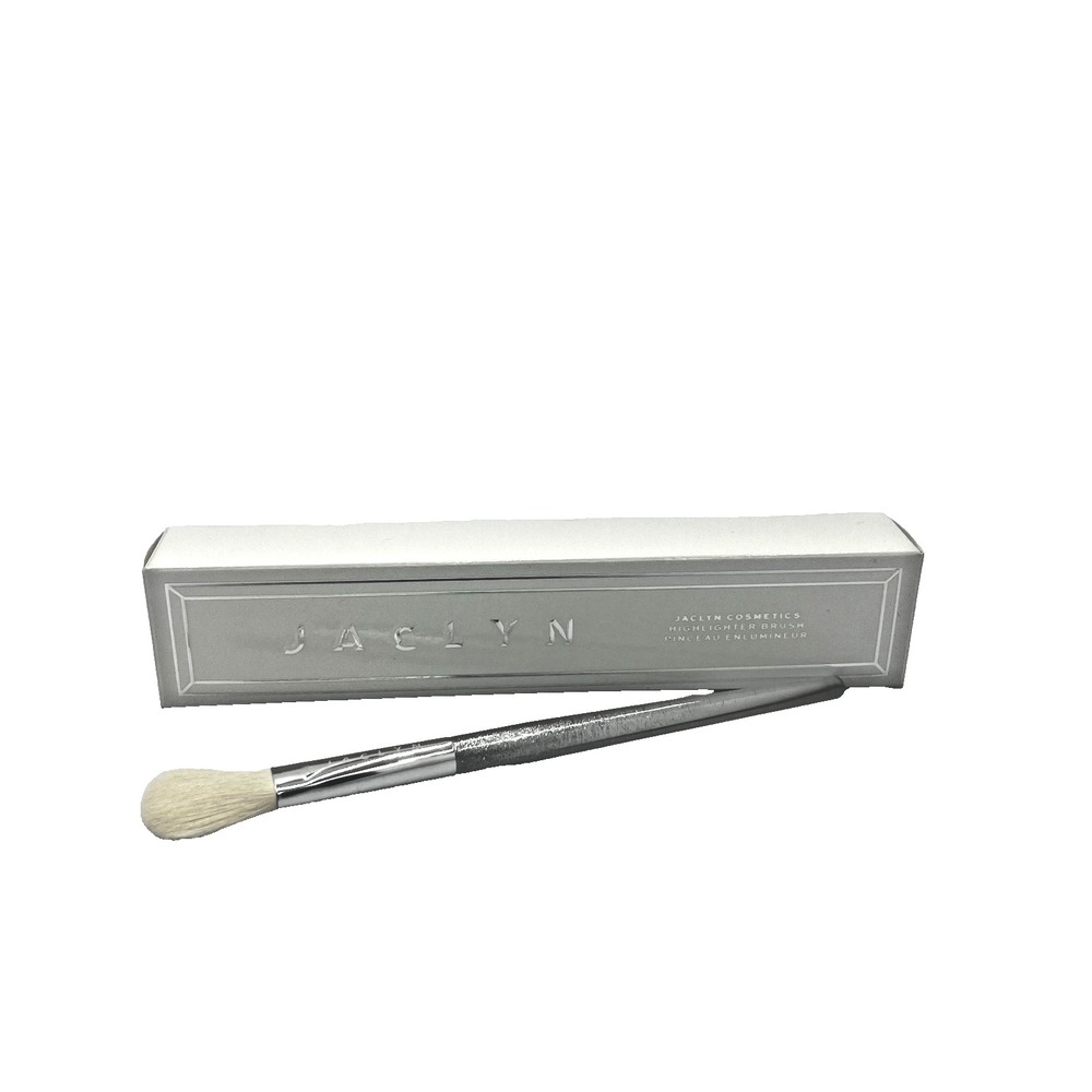 Jaclyn Cosmetics Blending Accent Light Highlighter Brushβ J02 Glitter Handle